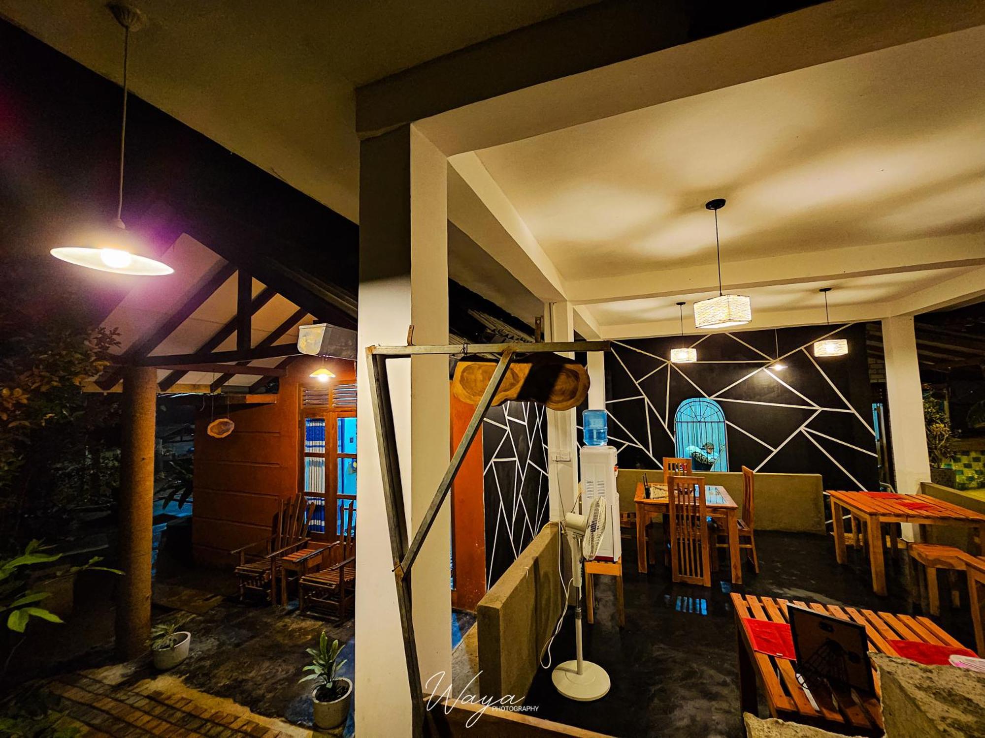 Peacock'S Paradise Safari Hostel Udawalawe Zewnętrze zdjęcie