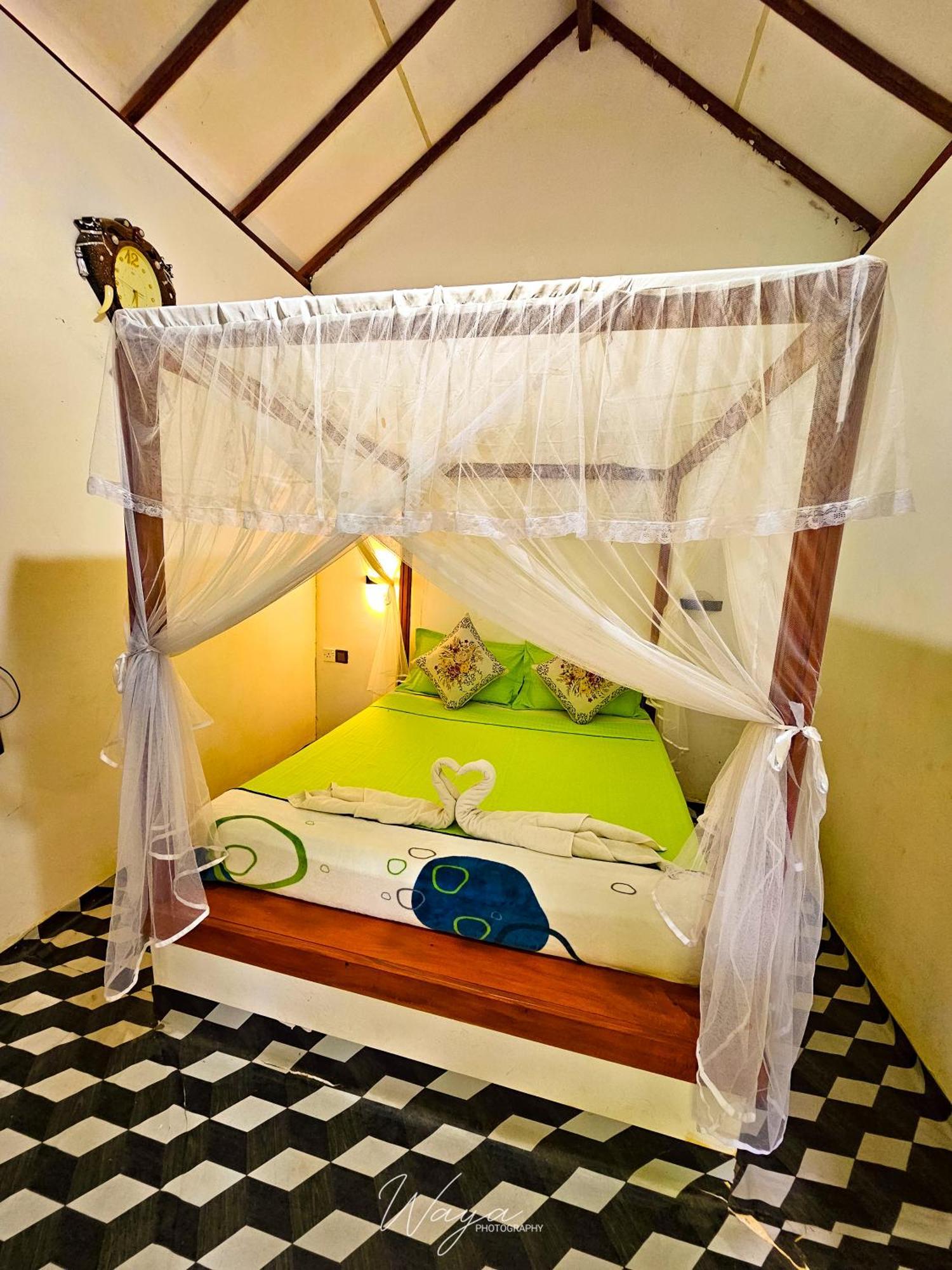 Peacock'S Paradise Safari Hostel Udawalawe Zewnętrze zdjęcie